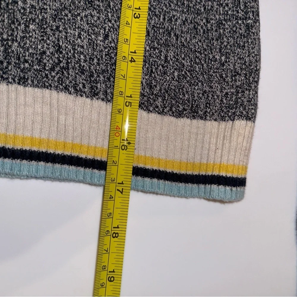 Prince & Fox Gray Cropped Sweater XS Ribbed Striped Yellow Blue Chic Casual Soft